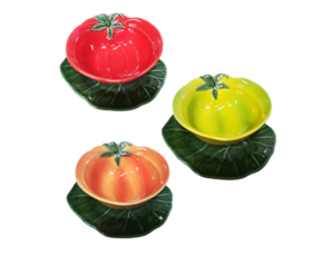 Tigela tomate com prato em faiança pintada à mão
