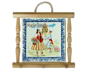 Suporte de panos em madeira natural 15x15 cm brinquinho