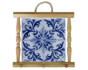 Suporte de pano em madeira natural com azulejo decorado 15x15 cm padrão 31