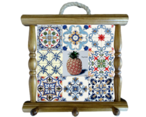 Suporte de panos em madeira envernizada com azulejo decorado 10x10 cm multi-padrão ananás 
