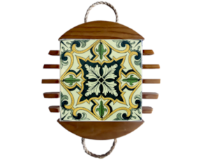 Base de tacho em madeira envernizada com azulejo decorado 15*15 cm padrão 79V.