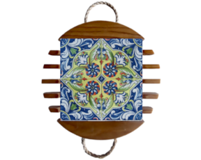 Base de tacho em madeira envernizada com azulejo decorado 15*15 cm padrão 80.