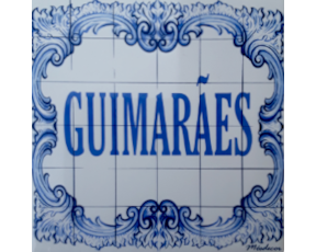 Magnético com azulejo decorado 5*5 cm motivo Guimarães