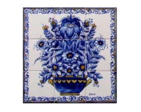 Painel pintado à mão com 9 azulejos florão azul e amarelo