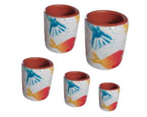 Copo em cerâmica pintado à mão decoração peixinhos
