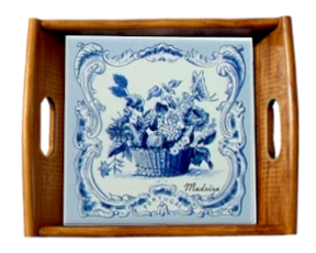 Tabuleiro asa lisa envernizado Cesto Azul 15x15 cm